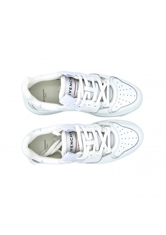 Givenchy's 'Wing' sneakers FR-0179